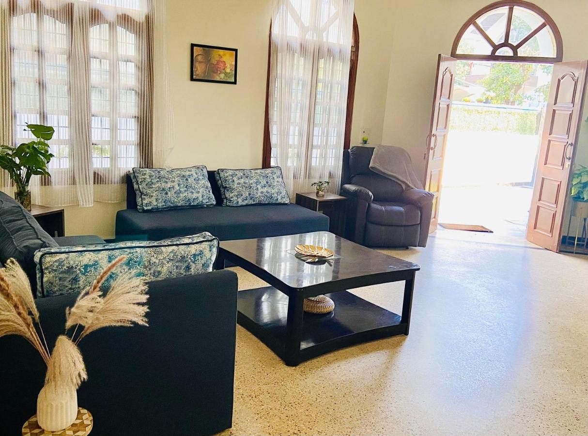 Roshani Pool Villa Gurgaon - 7Br #Privatepool #Villa #Bungalow #Garden #Staycation Exterior foto